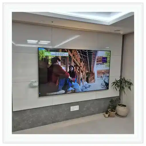 벽걸이TV 설치 참고 이미지 14-90 두 번째 사진
